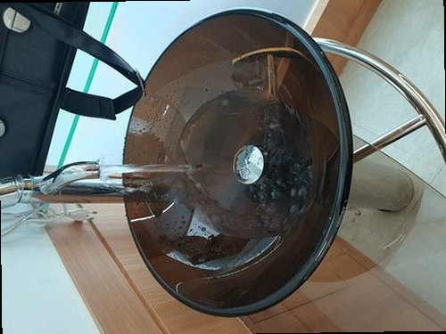 소사구 하수구막힘 배관 점검 후 물 흐름과 주변 오염 여부를 확인하는 과정